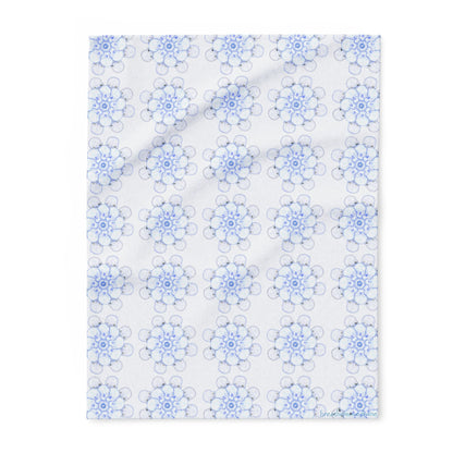 Flowers for Me Cozy Arctic Fleece Blanket | Live to Snuggle