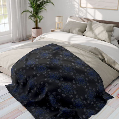 Flowers for Me Cozy Arctic Fleece Blanket | Live to Snuggle in Black